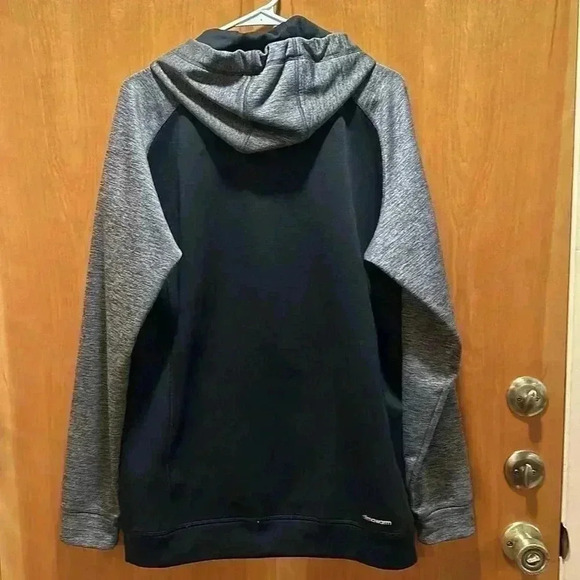 Adidas Climawarm hoodie. Size LT - Picture 5 of 6